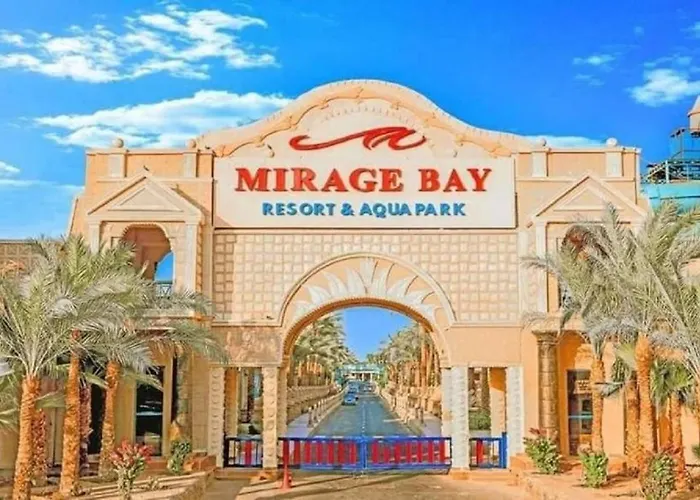 Hostgool Mirage Bay & Aqua Park Курортный комплекс 4*