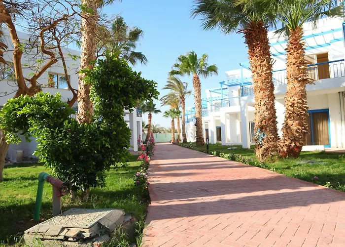 Курортный комплекс Hostgool Mirage Bay & Aqua Park Хургада