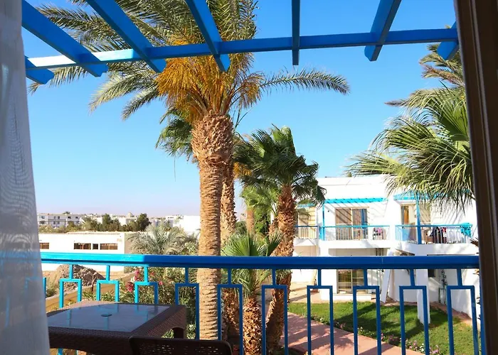Курортный комплекс Hostgool Mirage Bay & Aqua Park 4*